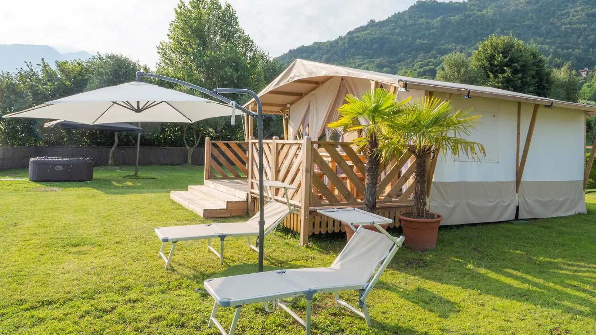 Luksusowy namiot Luxury Lodge Bellagio Włochy